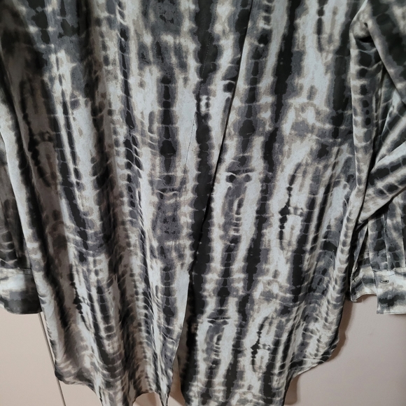 Long-sleeved blouse - Picture 4 of 4